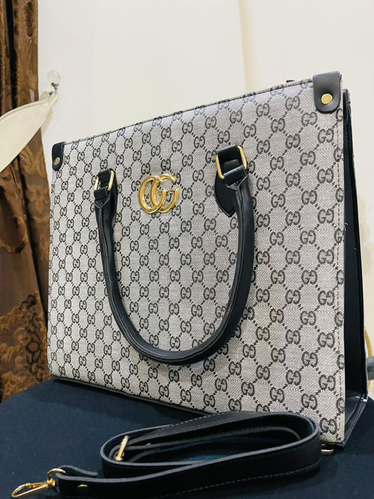 Women’s White Tote Bag