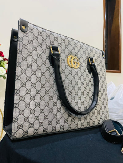 Women’s White Tote Bag
