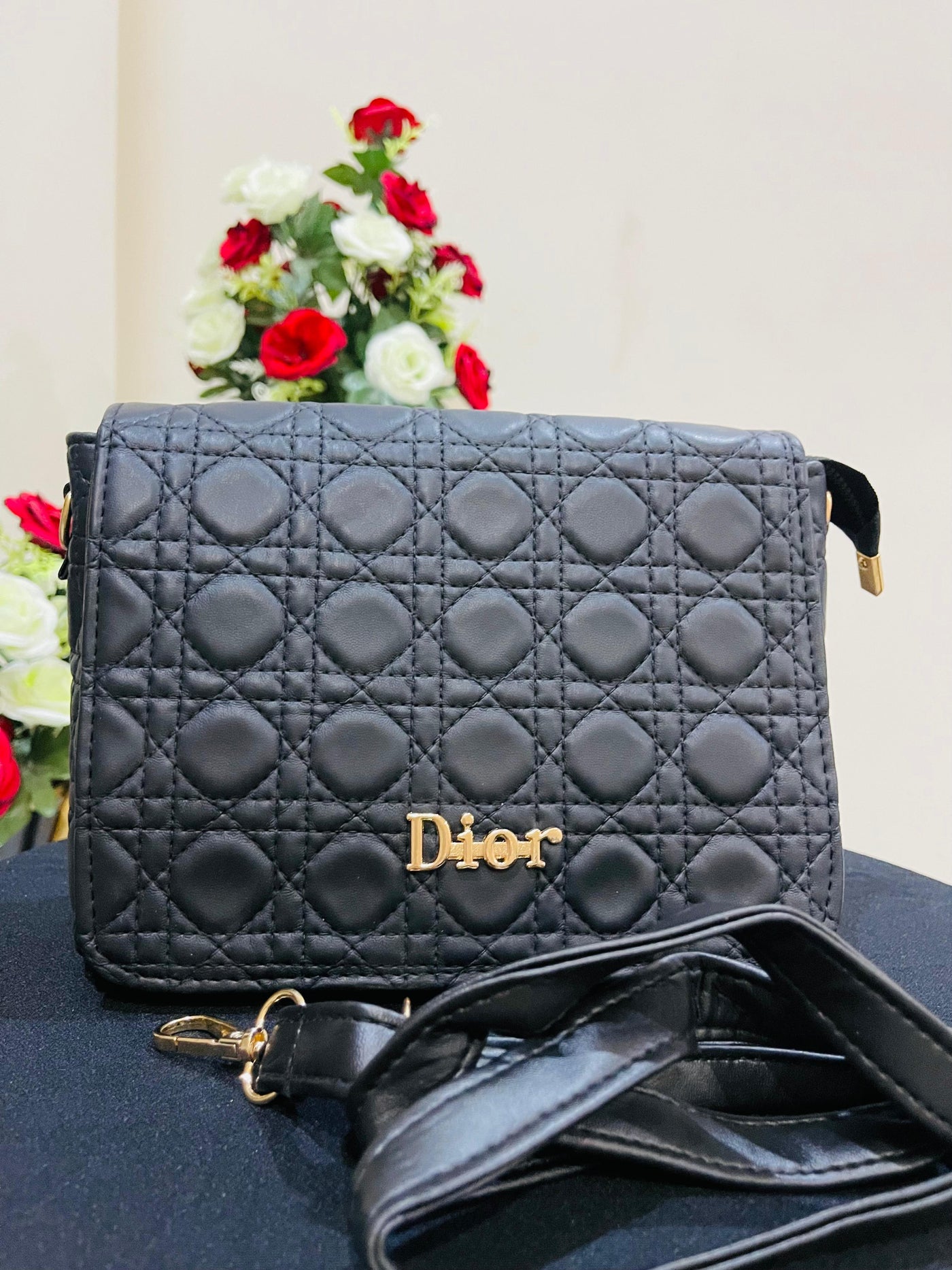 Ladies Luxury Hand Bag