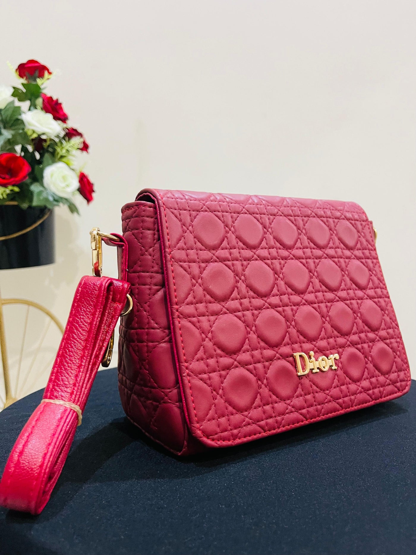 Hand Bag – Ladies Luxury Hand Bag