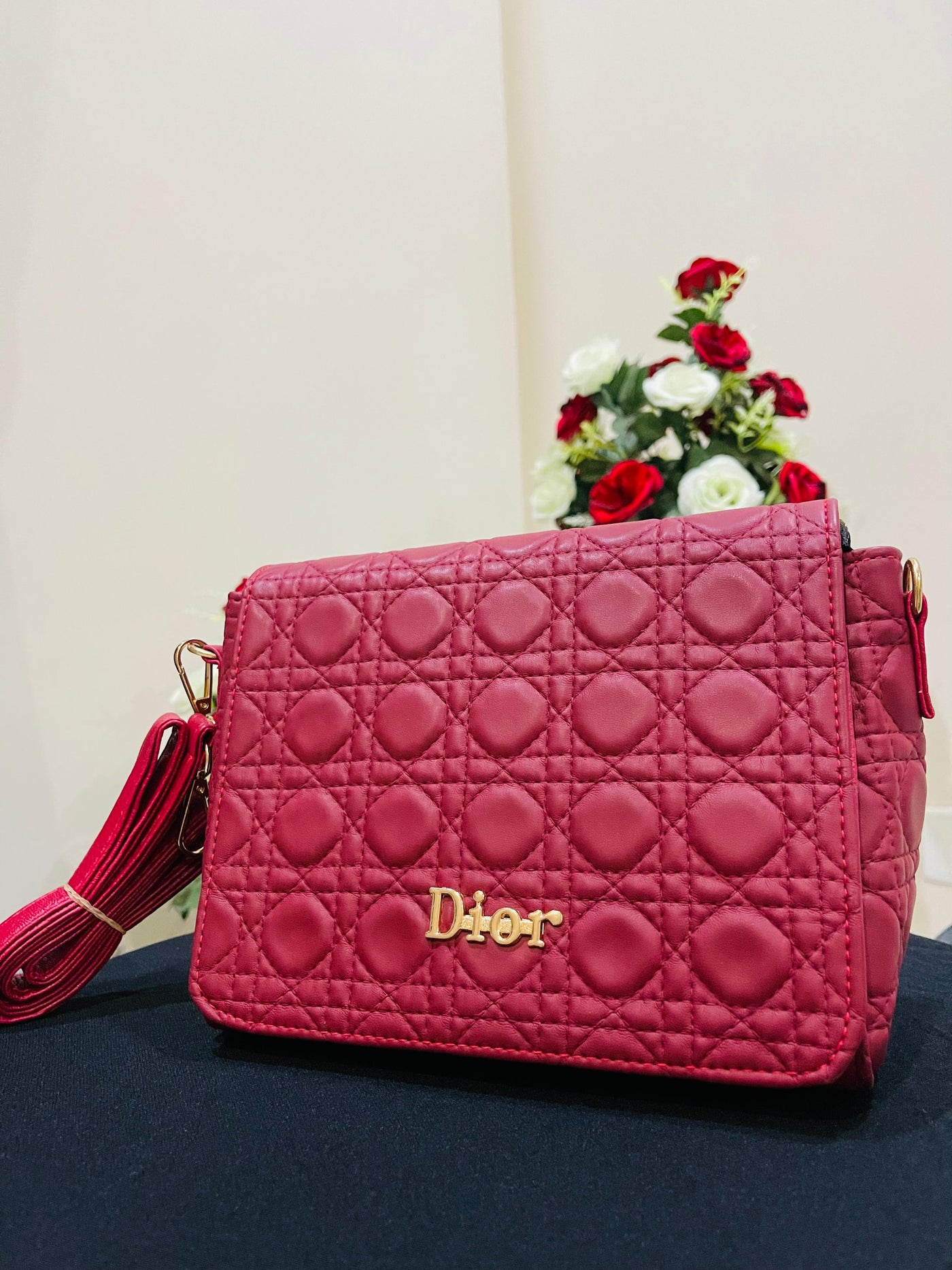 Hand Bag – Ladies Luxury Hand Bag