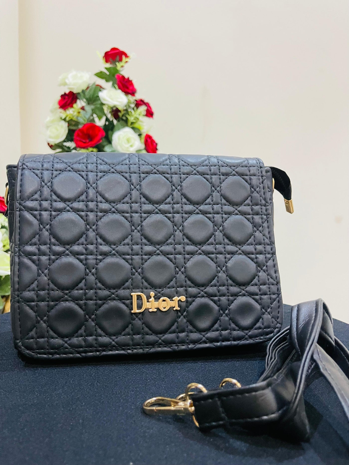 Ladies Luxury Hand Bag